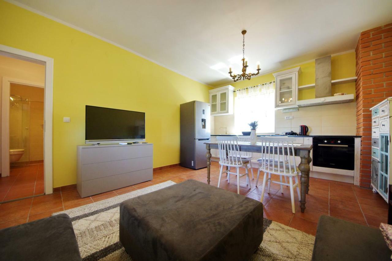 Apartman Marija Posedarje Zewnętrze zdjęcie