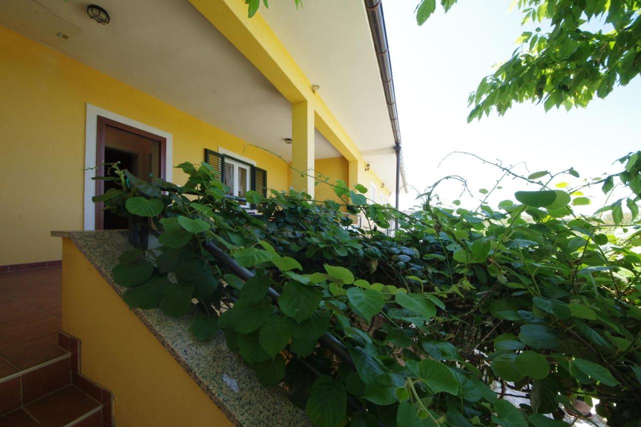 Apartman Marija Posedarje Zewnętrze zdjęcie